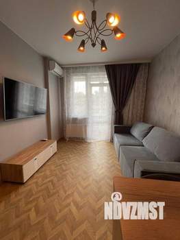 1-к квартира, посуточно, 40м2, 1/1 этаж