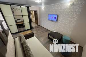 1-к квартира, посуточно, 42м2, 1/5 этаж