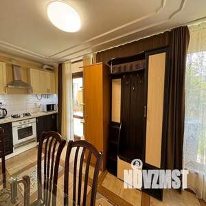 2-к квартира, посуточно, 80м2, 1/1 этаж