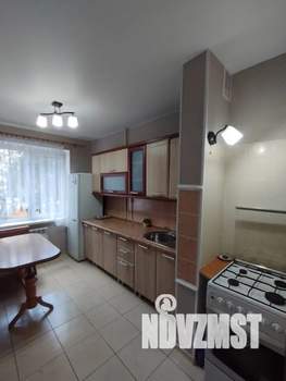 Студия квартира, посуточно, 65м2, 2/9 этаж