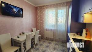 1-к квартира, посуточно, 40м2, 3/17 этаж