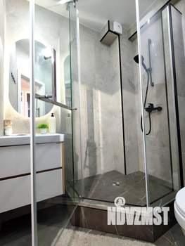 1-к квартира, посуточно, 40м2, 1/8 этаж