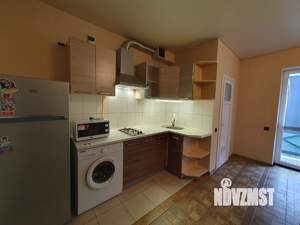 Студия квартира, на длительный срок, 40м2, 1/3 этаж