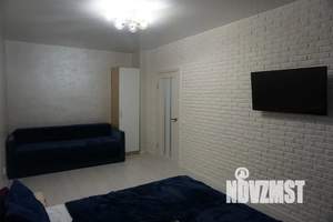 1-к квартира, посуточно, 38м2, 8/10 этаж