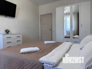 1-к квартира, посуточно, 63м2, 1/1 этаж
