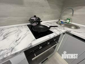 Студия квартира, посуточно, 29м2, 7/9 этаж