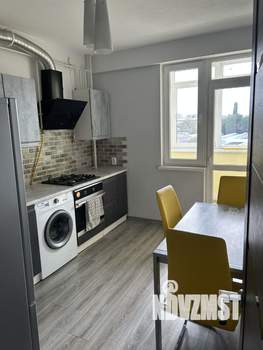 1-к квартира, на длительный срок, 35м2, 4/10 этаж