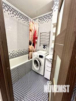 1-к квартира, посуточно, 40м2, 6/11 этаж