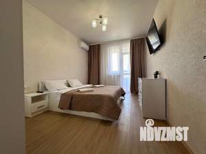 1-к квартира, посуточно, 63м2, 1/1 этаж