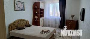 1-к квартира, посуточно, 39м2, 14/14 этаж