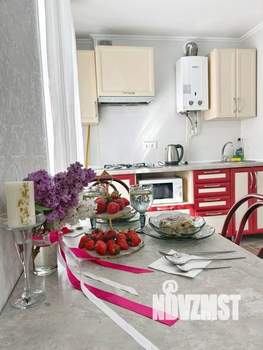 2-к квартира, посуточно, 70м2, 1/5 этаж