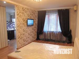 1-к квартира, посуточно, 33м2, 2/5 этаж