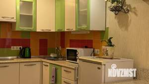 2-к квартира, посуточно, 42м2, 1/1 этаж