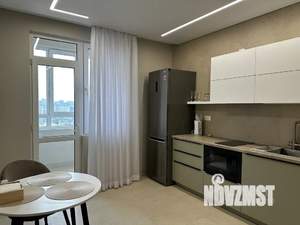 1-к квартира, посуточно, 38м2, 14/14 этаж