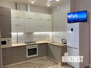 1-к квартира, посуточно, 54м2, 6/10 этаж