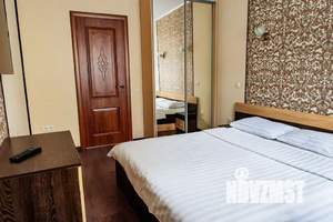 2-к квартира, посуточно, 50м2, 1/1 этаж