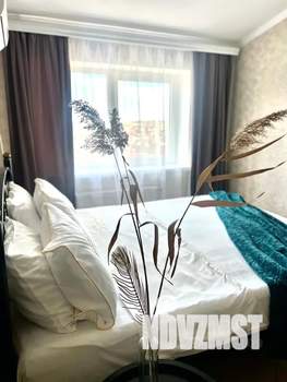 1-к квартира, посуточно, 32м2, 10/10 этаж