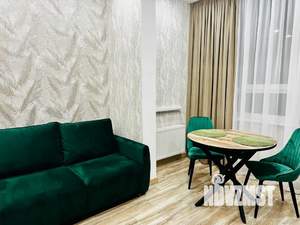 1-к квартира, посуточно, 38м2, 10/17 этаж