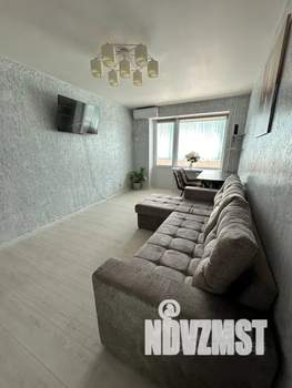 2-к квартира, посуточно, 50м2, 2/5 этаж