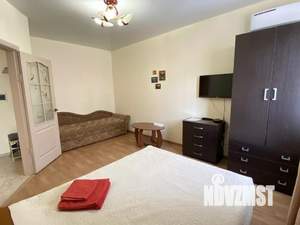 1-к квартира, посуточно, 36м2, 1/1 этаж