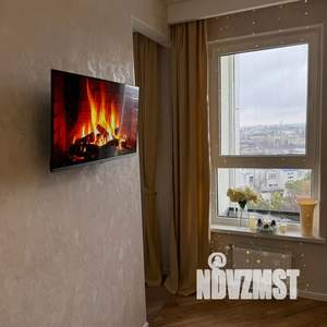 1-к квартира, посуточно, 40м2, 13/16 этаж