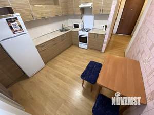 1-к квартира, посуточно, 40м2, 4/10 этаж