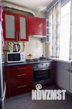 2-к квартира, посуточно, 50м2, 5/5 этаж