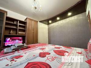 1-к квартира, посуточно, 40м2, 6/9 этаж