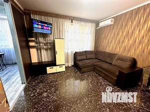 1-к квартира, посуточно, 40м2, 6/11 этаж