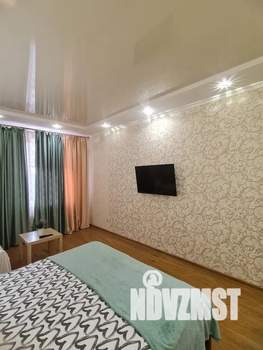 1-к квартира, посуточно, 40м2, 3/9 этаж