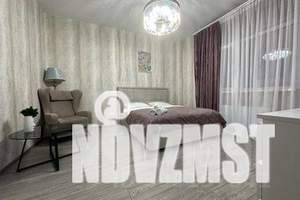 1-к квартира, посуточно, 45м2, 4/10 этаж