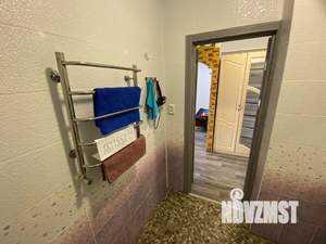 1-к квартира, посуточно, 40м2, 6/9 этаж