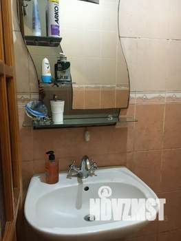 2-к квартира, посуточно, 37м2, 1/2 этаж