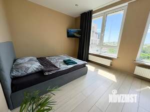 Студия квартира, посуточно, 40м2, 14/16 этаж