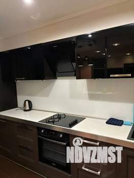 1-к квартира, посуточно, 80м2, 2/2 этаж