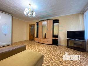 1-к квартира, на длительный срок, 40м2, 4/5 этаж