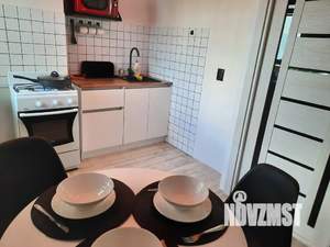 1-к квартира, посуточно, 32м2, 6/9 этаж