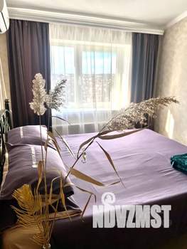 1-к квартира, посуточно, 32м2, 10/10 этаж