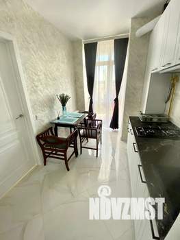 1-к квартира, посуточно, 43м2, 6/10 этаж