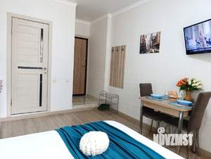 Студия квартира, посуточно, 18м2, 1/19 этаж