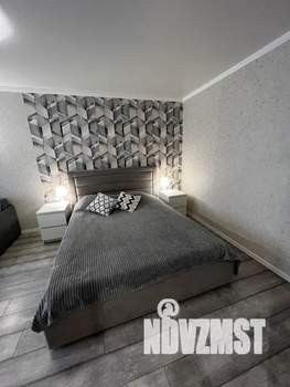 1-к квартира, посуточно, 36м2, 3/5 этаж