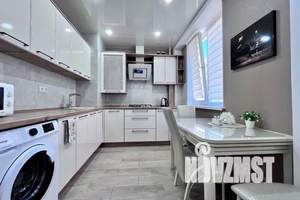 1-к квартира, посуточно, 40м2, 4/10 этаж