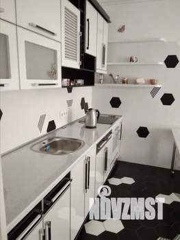 1-к квартира, посуточно, 40м2, 7/9 этаж