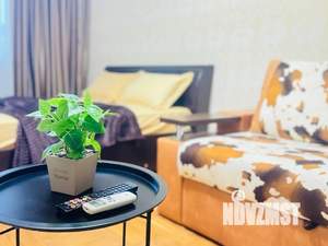 2-к квартира, посуточно, 56м2, 2/5 этаж