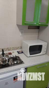 1-к квартира, посуточно, 40м2, 8/9 этаж