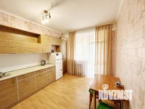 1-к квартира, посуточно, 50м2, 2/10 этаж