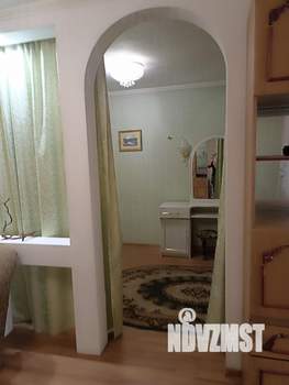 Студия квартира, на длительный срок, 40м2, 1/1 этаж