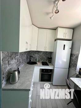 2-к квартира, посуточно, 50м2, 1/1 этаж