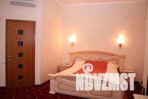 1-к квартира, посуточно, 54м2, 1/1 этаж