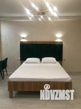 Студия квартира, посуточно, 40м2, 1/2 этаж